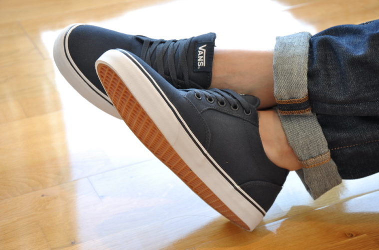 vans winston black gum