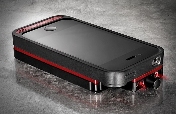 the iPhone amplifier case 4