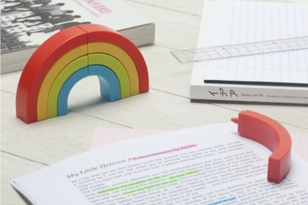 Rainbow Highlighters marker