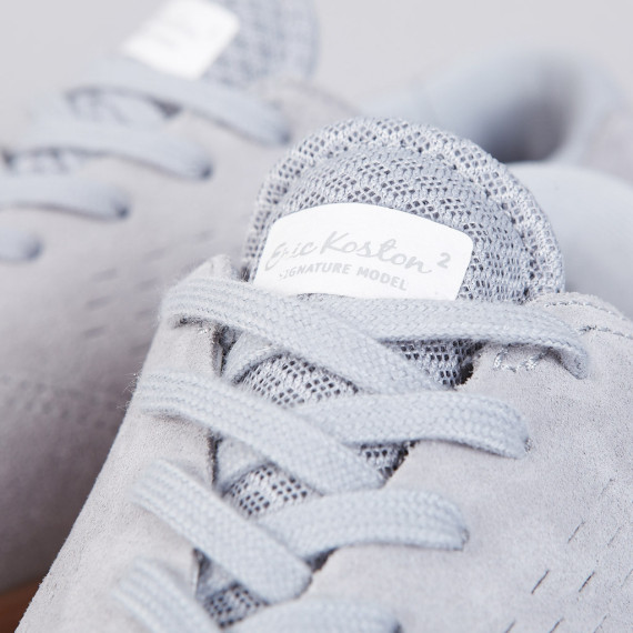 eric-koston-2-wolf-grey-white-gum-medium-brown-07-570x570