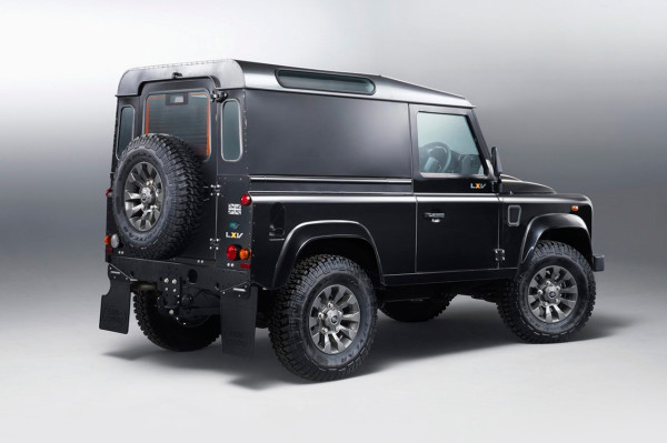 land-rover-defender-lxv-special-edition-02