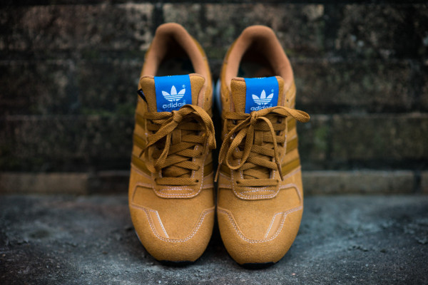 Adidas_ZX700_Wheat_Sneaker_Politics4_1024x1024