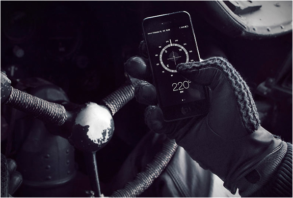 leather-crochet-touchscreen-gloves