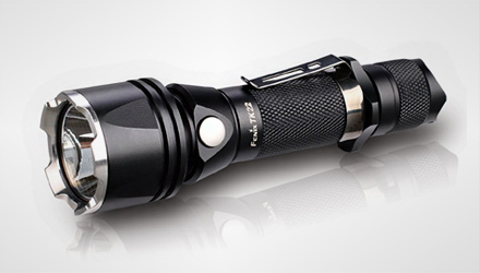 Fenix-TK22-LED-Flashlight