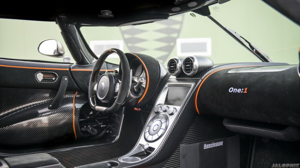 hypercar interior KOENIGSEGG ONE- 1 6