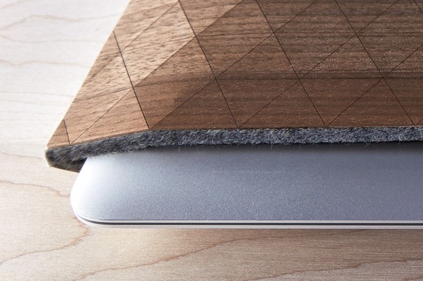 Maple Macbook Sleeve 5