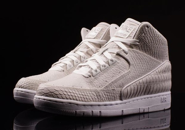 nike-air-python-hispotion