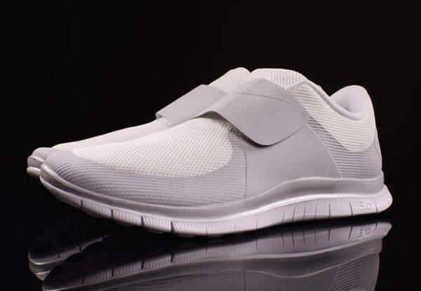 nike-free-socfly-white-hispotion