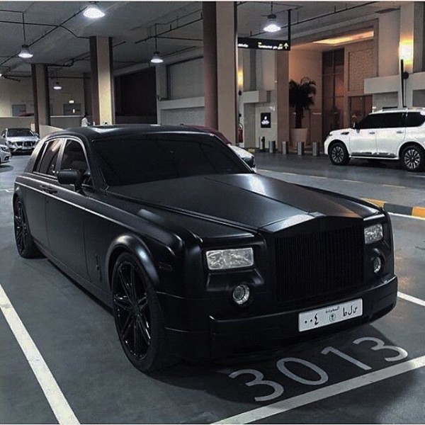 matte-rolls-royce