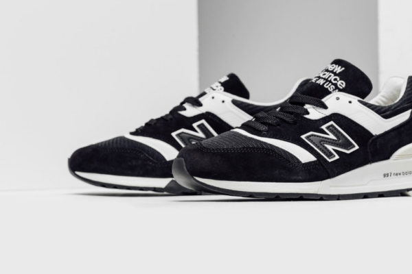 new-balance-made-in-usa-997-black-white-hispotion