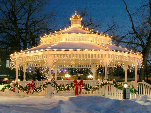 gazebo-lights-for-christmas