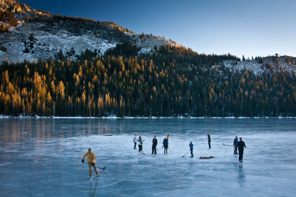 lake-hockey