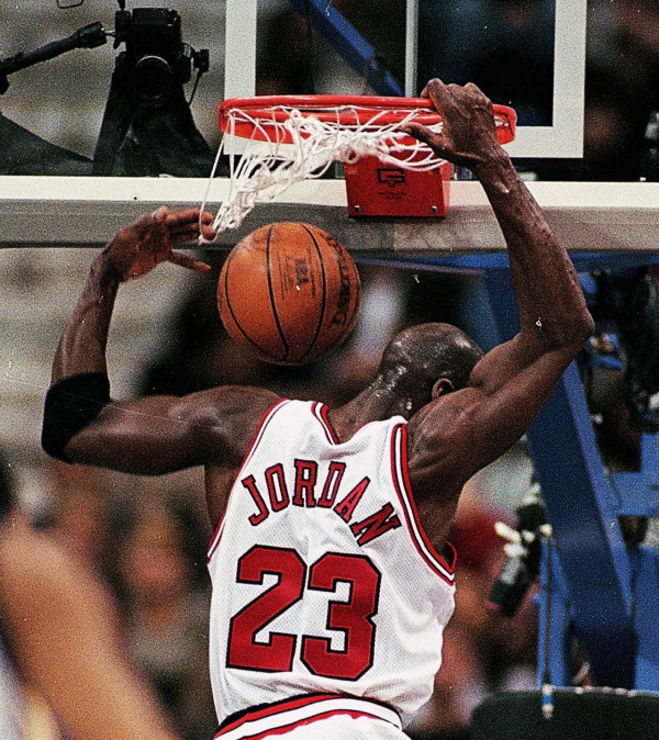 jordan-dunk