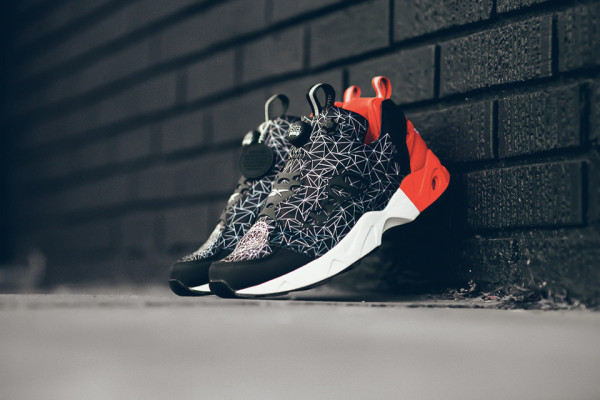 reebok-instapump-fury-road-black-red-01