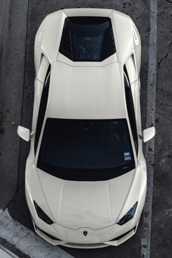 white-lambo-top