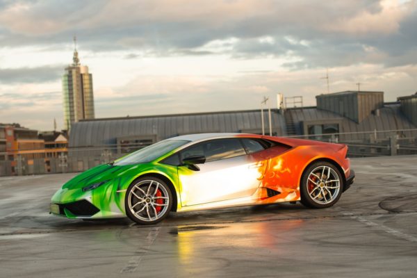 Lamborghini Huracan gets tricolor body wrap 01