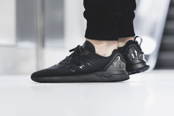 adidas-zx-flux-adv-black-01