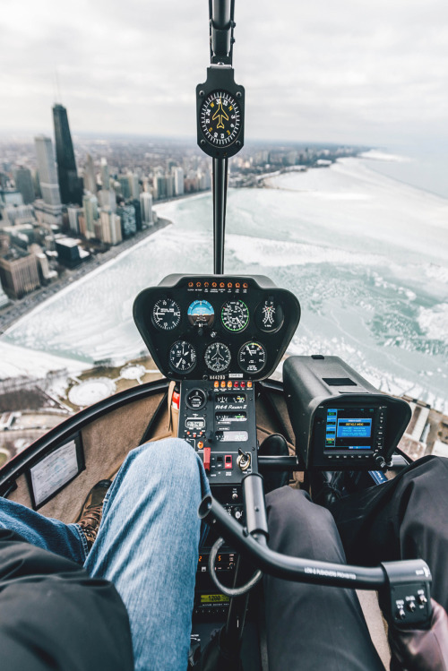 plane-cockpit