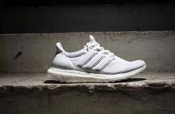 adidas-ultra-boost-triple-white-1