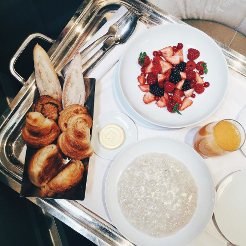fruit-breakfast