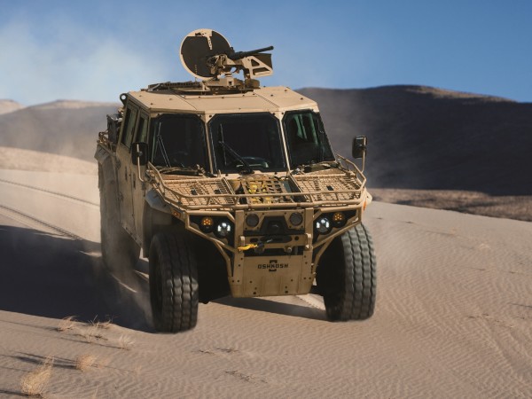 oshkosh_s-atv_1