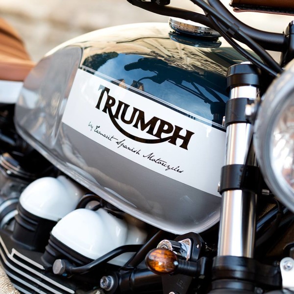 triumph-moto