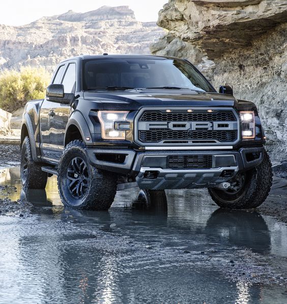 Ford F-150 Raptor Supercrew