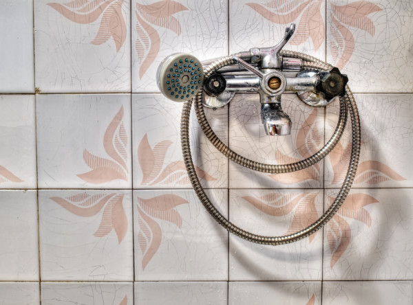 HisPotion Shower 2