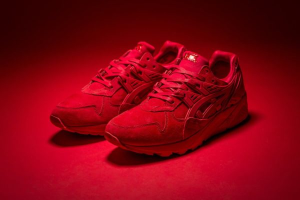 packer-shoes-asics-gel-kayano-triple-red-02-1200x800