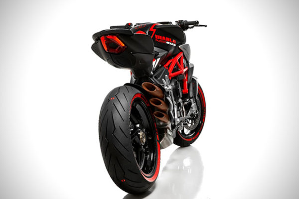 Brutale-800-Diablo-Rosso-by-Pirelli-M.V-Agusta-5