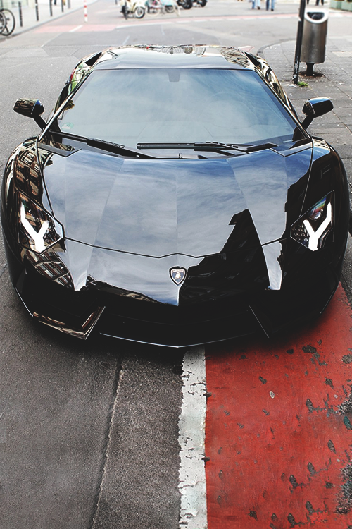 Lamborghini Aventador