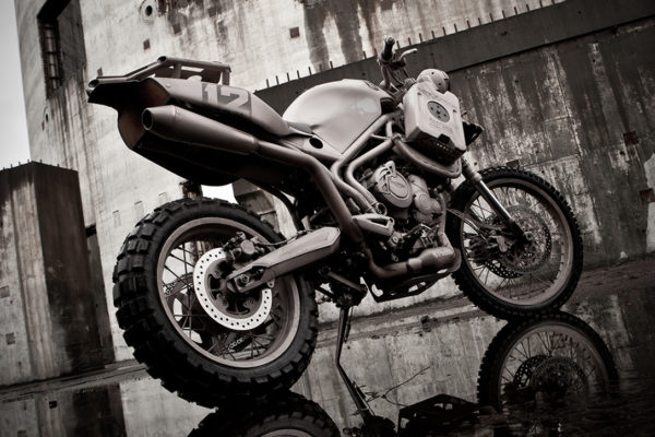 Icon-Triumph-Tiger-800xc-1