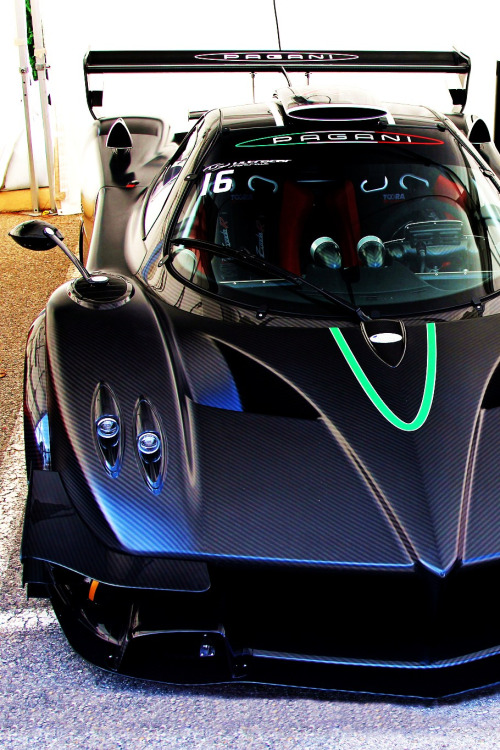 Pagani Zonda R