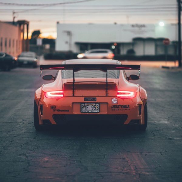 Porsche 911