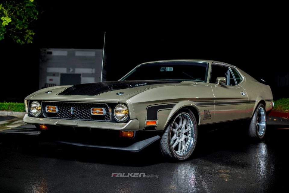 ford-mustang-mach-1