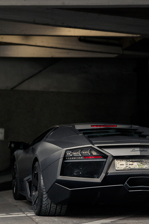 lamborghini-aventador-sv