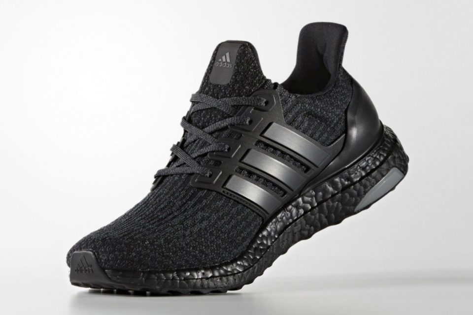 adidas-ultra-boost-3-0-triple-black-01-1200x800