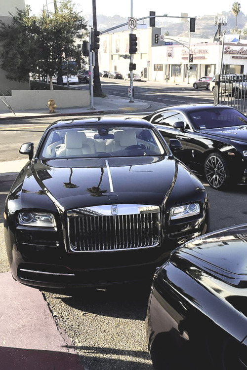 rolls-royce-phantom