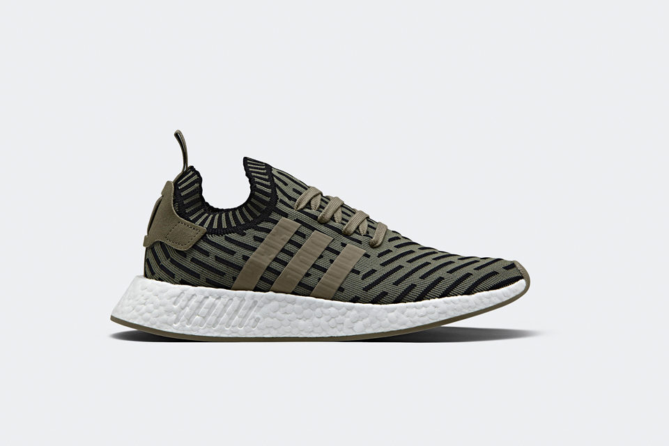 adidas-originals-nmd-r2-04