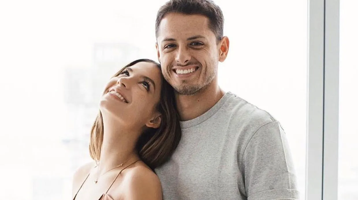 Sarah Kohan with Chicharito