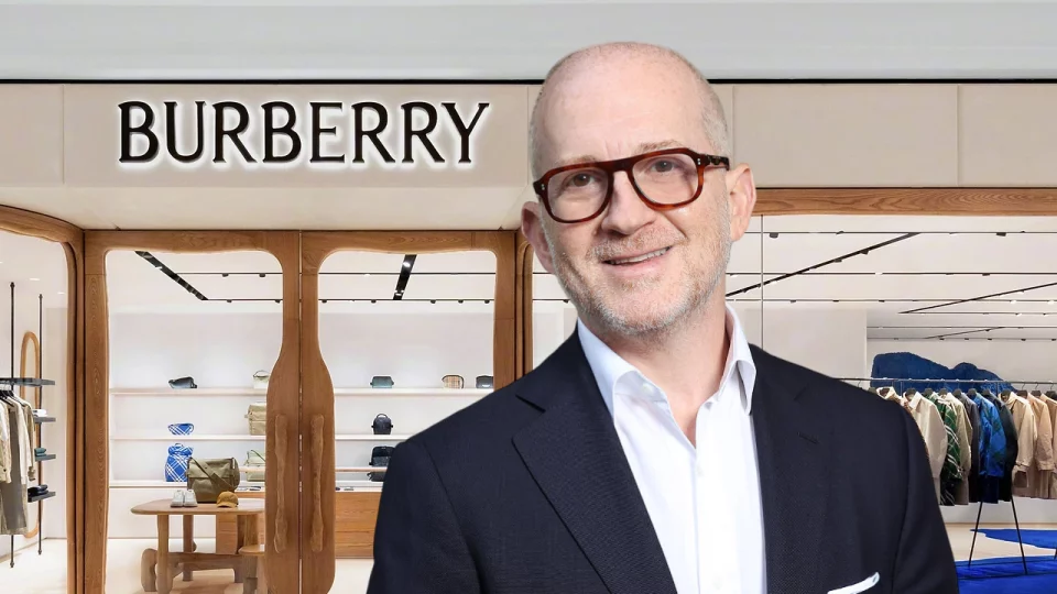Reviving an Icon: Burberry Return to British Heritage and Timeless Luxury
